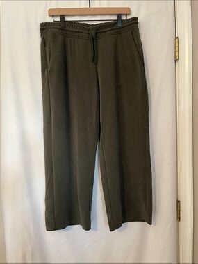 Athleta Seasoft Olive Green Cropped Wide-Leg Sweatpants